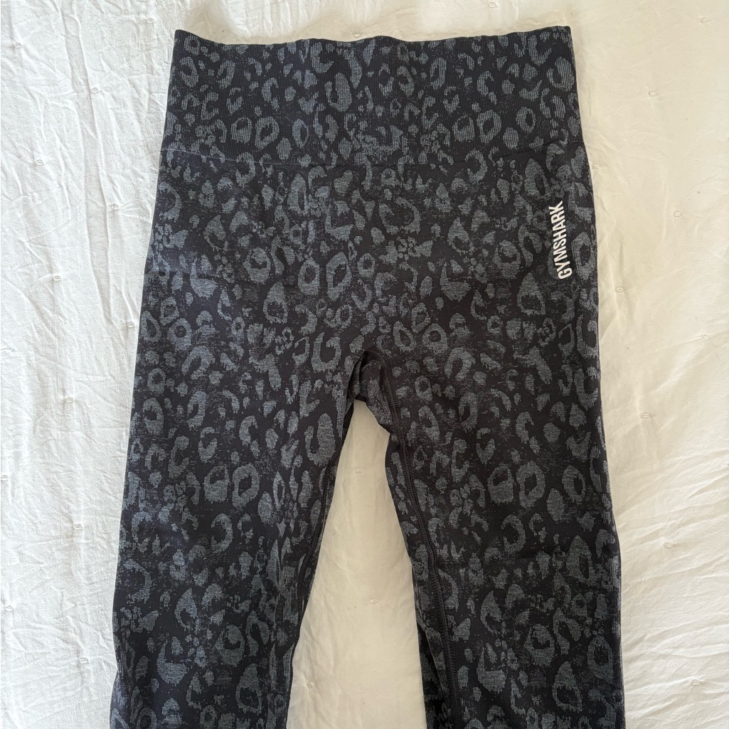 Gymshark Black And Gray Leggings Sleek And Versatile